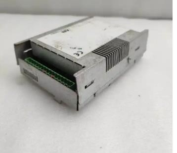 Abb Dsqc 377b कन्वेयर ट्रैकिंग यूनिट 3HNE 01586-1 17 सर्वो ड्राइव PLC नया स्टॉक 0.48kg