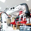 IRC5 सिंगल कैबिनेट रोबोटिक आर्म वजन 272 KG और 200 - 600 V आपूर्ति वोल्टेज