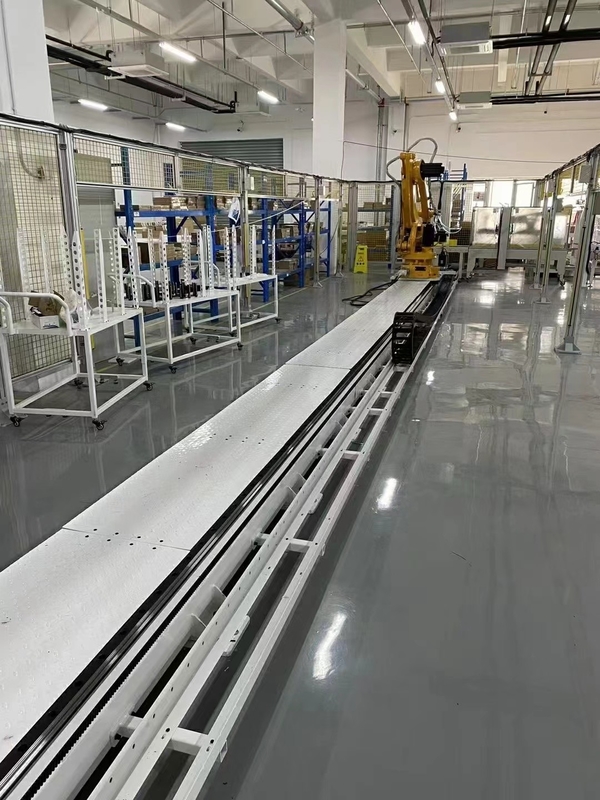 ग्राउंड इंस्टॉलेशन रोबोट रैखिक रेल उपकरण भार 2000kg और अनुकूलन योग्य प्रभावी स्ट्रोक