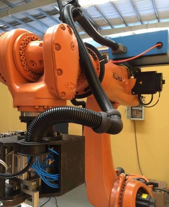 20 किलो रोबोट ड्रेस पैक FANUC 165F ABB 6700 KUKA KR210 EW-01-FANUC165F SD-70-A136 के लिए
